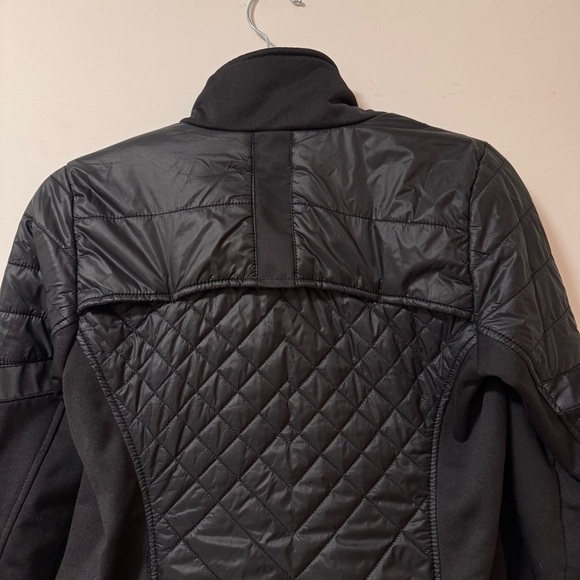 ATHLETA Women's Rock Springs CYA Jacket Quilted Puffer Black Size XS - Picture 7 of 14